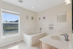 2907 Holly Berry Ct, Kissimmee, FL 34744 - Photo 11