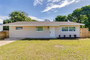 703 S Dixie Ave, Fruitland Park, FL 34731 - Photo 1