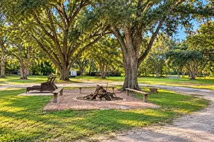 1735 Oakland Rd E, Lakeland, FL 33801 - Photo 27