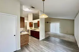 3723 Narroline Dr, Orlando, FL 32818 - Photo 5