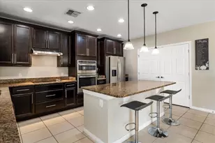 2226 Taylor Creek Ct, Kissimmee, FL 34758 - Photo 7