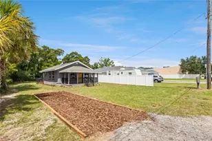 512 Bennett St, Auburndale, FL 33823 - Photo 1