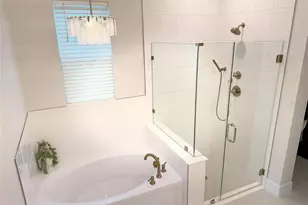 5718 Spivey Ct, Wesley Chapel, FL 33545 - Photo 17