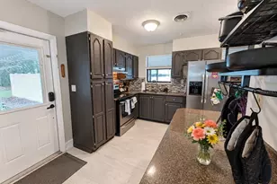 801 Brockway Ave, Orlando, FL 32807 - Photo 15