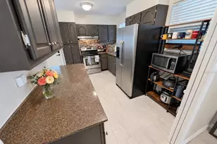 801 Brockway Ave, Orlando, FL 32807 - Photo 17