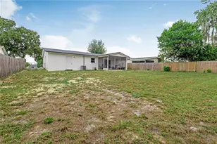 2633 Beal St, Deltona, FL 32738 - Photo 23
