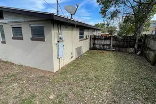 1142 Berkshire Rd, Daytona Beach, FL 32117 - Photo 19