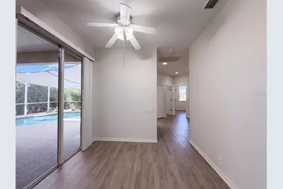 7414 39th Court E, Sarasota, FL 34243 - Photo 9