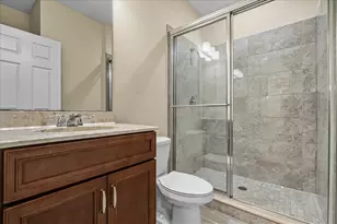 2018 Royal Vista Ct, Orlando, FL 32817 - Photo 13