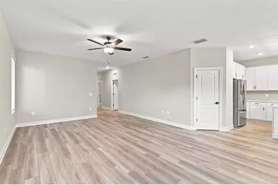 7721 Somersworth Drive, Kissimmee, FL 34747 - Photo 9