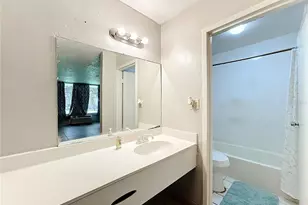 7900 S Orange Blossom Trl, Orlando, FL 32809 - Photo 9