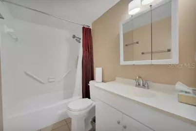 333 Lake Howard Drive NW #204D, Winter Haven, FL 33880 - Photo 13