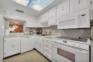 333 Lake Howard Dr NW, Winter Haven, FL 33880 - Photo 11