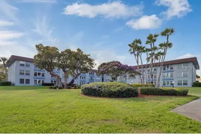 333 Lake Howard Drive NW #204D, Winter Haven, FL 33880 - Photo 1