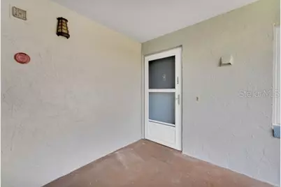 333 Lake Howard Drive NW #204D, Winter Haven, FL 33880 - Photo 3