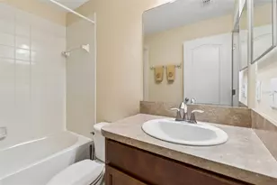 4127 Shadetree Ln, Lakeland, FL 33812 - Photo 11
