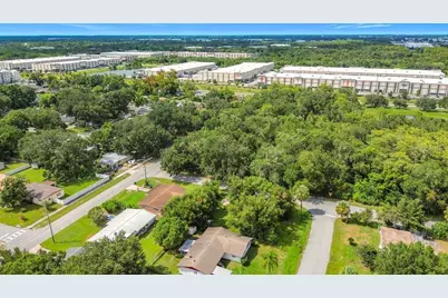 950 Pinedale Avenue, Orlando, FL 32808 - Photo 11