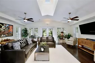 121 Rosearden Dr, Orlando, FL 32803 - Photo 9