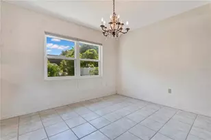 5321 Sumerset St, Orlando, FL 32810 - Photo 11
