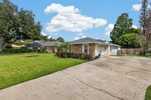 992 Sleeping Rock Ct, Winter Springs, FL 32708 - Photo 3