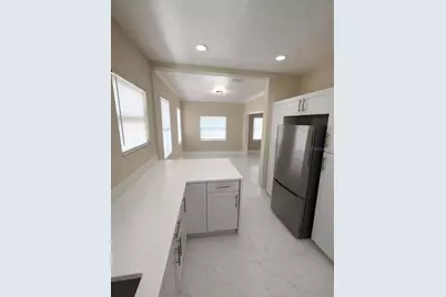 650 30th Avenue S, Saint Petersburg, FL 33705 - Photo 11