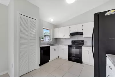 9249 Spring Vale Road, Orlando, FL 32825 - Photo 9