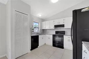 9249 Spring Vale Rd, Orlando, FL 32825 - Photo 9