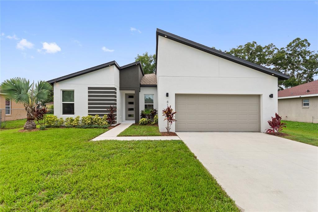 412 Lark Ct