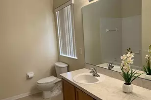 10130 Shadow Creek Dr, Orlando, FL 32832 - Photo 15