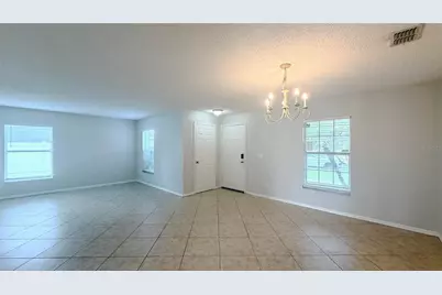 831 Horseshoe Falls Drive, Orlando, FL 32828 - Photo 5