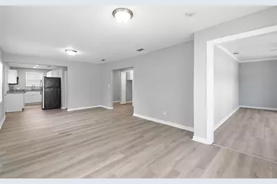 1743 30th Street S, Saint Petersburg, FL 33712 - Photo 13
