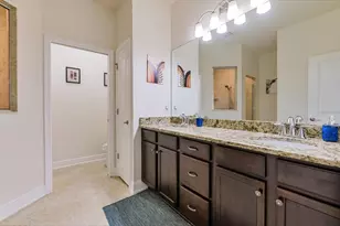 2930 W Rogers Ave, Tampa, FL 33611 - Photo 29