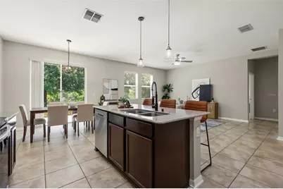 215 Lakes Shore Drive, Davenport, FL 33837 - Photo 3
