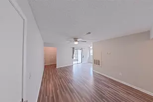 10352 Hemlock St, Spring Hill, FL 34608 - Photo 3