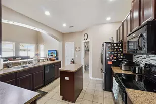 351 Michigan Estates Cir, Saint Cloud, FL 34769 - Photo 11
