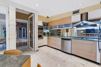 600 Mayfair Circle, Orlando, FL 32803 - Photo 9
