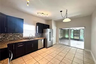 11273 Moonshine Creek Cir, Orlando, FL 32825 - Photo 7