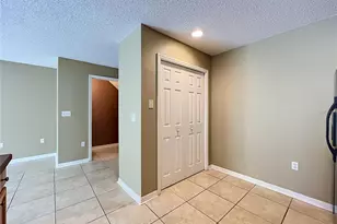 2805 Cliffe Ct, Oviedo, FL 32765 - Photo 5