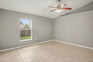 881 Vanderbilt Dr, Eustis, FL 32726 - Photo 21