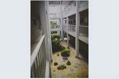 1520 Glen Oaks Drive E #248, Sarasota, FL 34232 - Photo 19