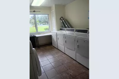 1520 Glen Oaks Drive E #248, Sarasota, FL 34232 - Photo 21