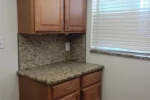 1520 Glen Oaks Dr E, Sarasota, FL 34232 - Photo 3