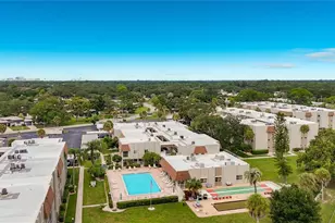 1520 Glen Oaks Dr E, Sarasota, FL 34232 - Photo 19