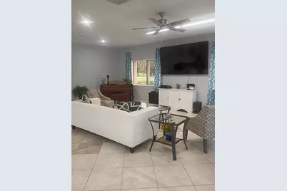 1520 Glen Oaks Drive E #248, Sarasota, FL 34232 - Photo 25