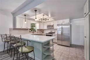 3823 Quando Dr, Belle Isle, FL 32812 - Photo 3