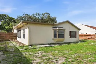 8305 Autumn Oak Ave, Port Richey, FL 34668 - Photo 19