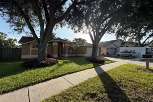 2330 Foggy Ridge Pkwy, Land O Lakes, FL 34639 - Photo 29