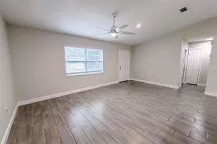 8165 Ridge Rd, Weeki Wachee, FL 34613 - Photo 3