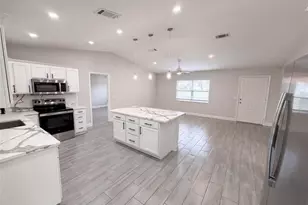 8165 Ridge Rd, Weeki Wachee, FL 34613 - Photo 27