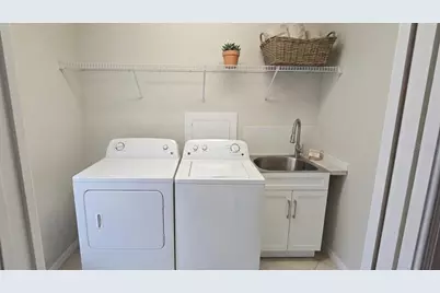 219 Hunt Street, Clermont, FL 34711 - Photo 3